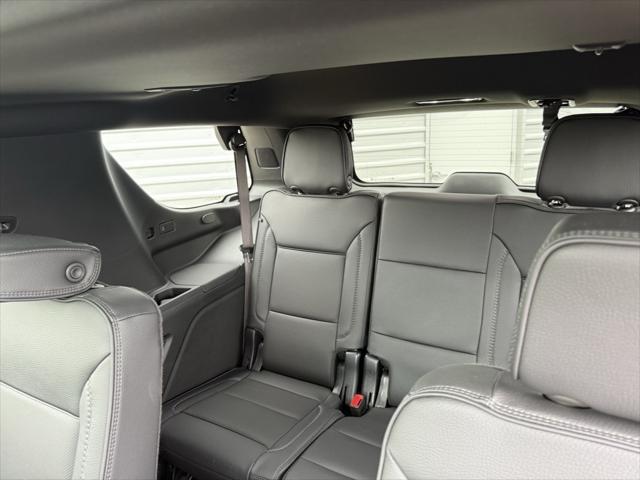 used 2025 GMC Yukon car, priced at $87,988