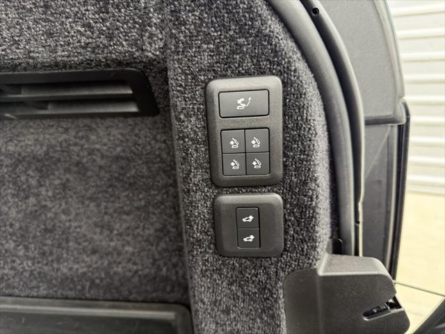 used 2021 Land Rover Range Rover car, priced at $69,988