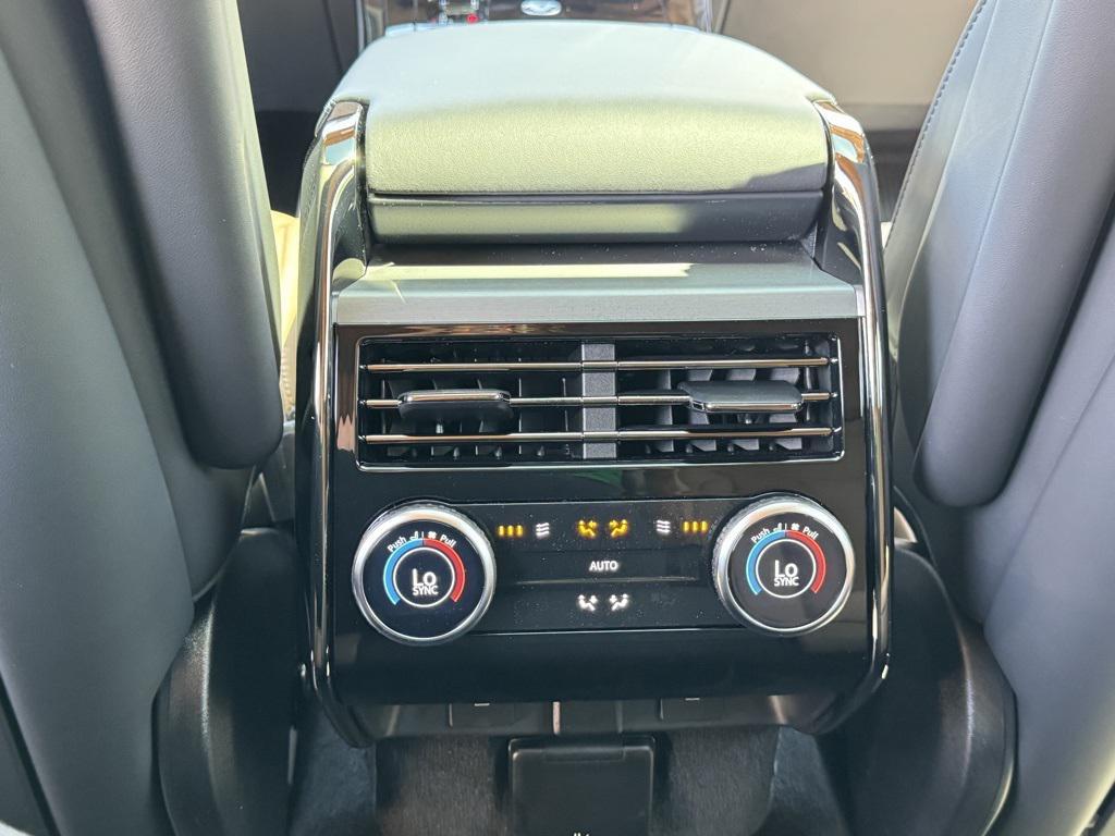 new 2025 Land Rover Range Rover Sport car, priced at $109,215