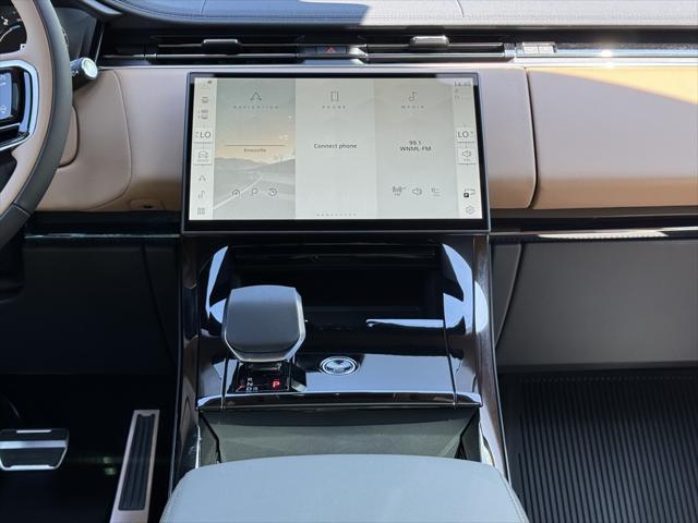 new 2025 Land Rover Range Rover Sport car, priced at $109,215