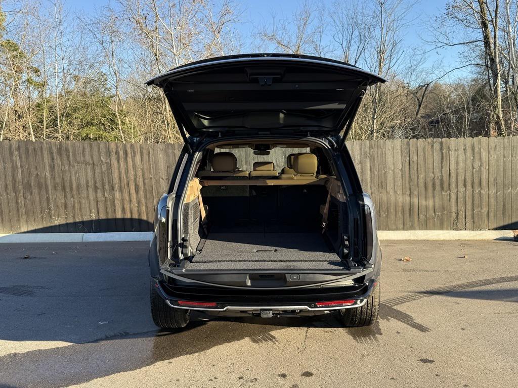 new 2025 Land Rover Range Rover car, priced at $129,550