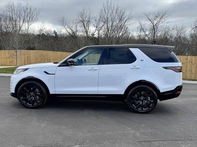 new 2025 Land Rover Discovery car, priced at $70,153