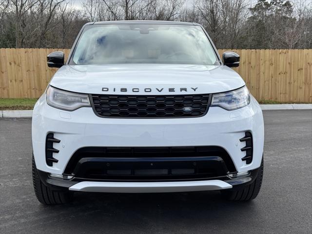 new 2025 Land Rover Discovery car, priced at $70,153