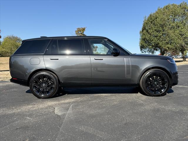 new 2025 Land Rover Range Rover car, priced at $180,465