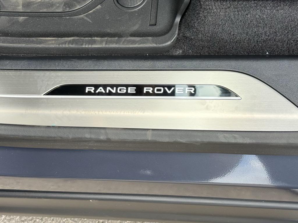 new 2025 Land Rover Range Rover Sport car, priced at $104,715