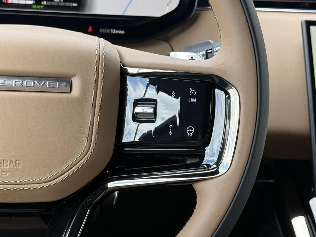 new 2025 Land Rover Range Rover Sport car, priced at $104,715