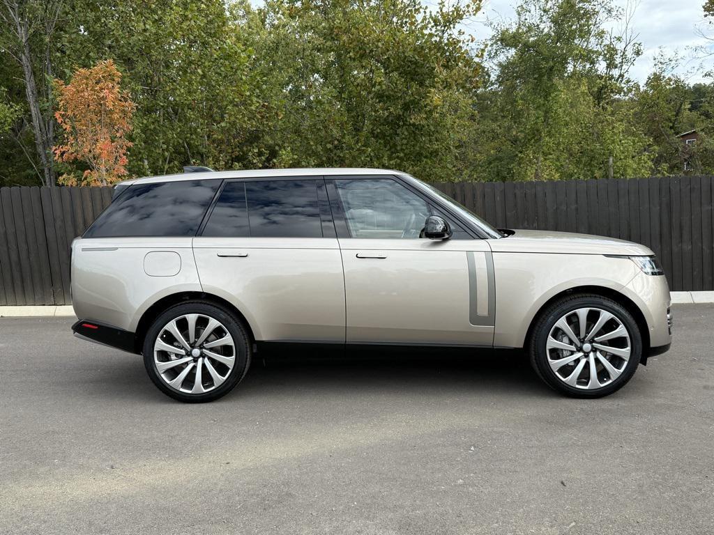 new 2025 Land Rover Range Rover car, priced at $121,480
