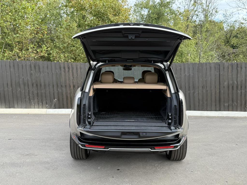 new 2025 Land Rover Range Rover car, priced at $121,480