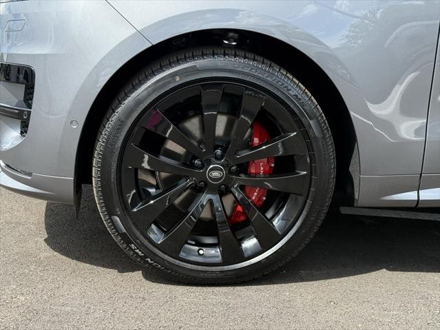 new 2025 Land Rover Range Rover Sport car, priced at $105,210