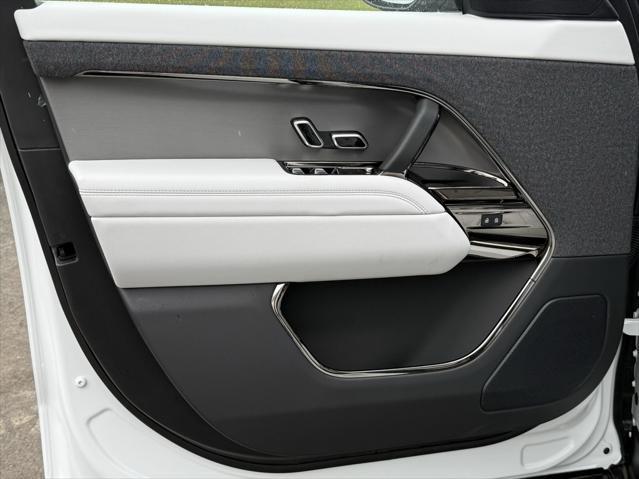 new 2025 Land Rover Range Rover Sport car, priced at $83,720