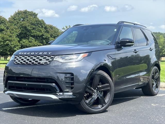 new 2024 Land Rover Discovery car, priced at $88,038