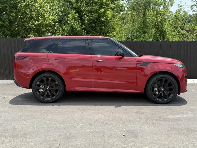 new 2025 Land Rover Range Rover Sport car, priced at $105,250