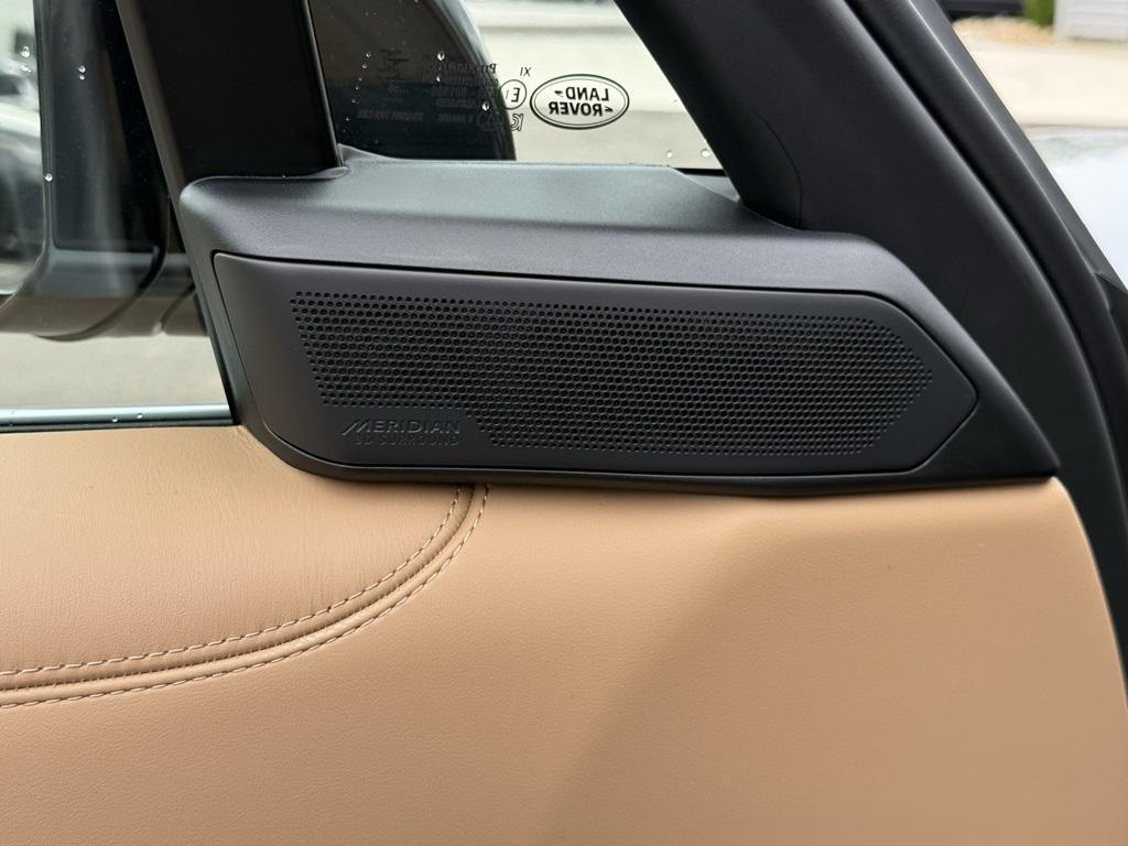 new 2025 Land Rover Range Rover car, priced at $131,325