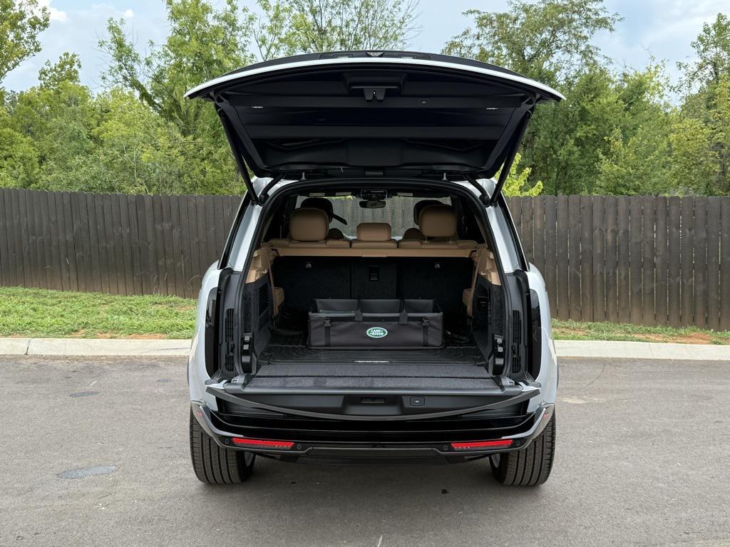 new 2025 Land Rover Range Rover car, priced at $131,325