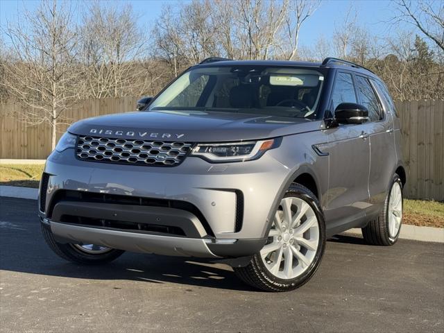 new 2025 Land Rover Discovery car, priced at $67,453