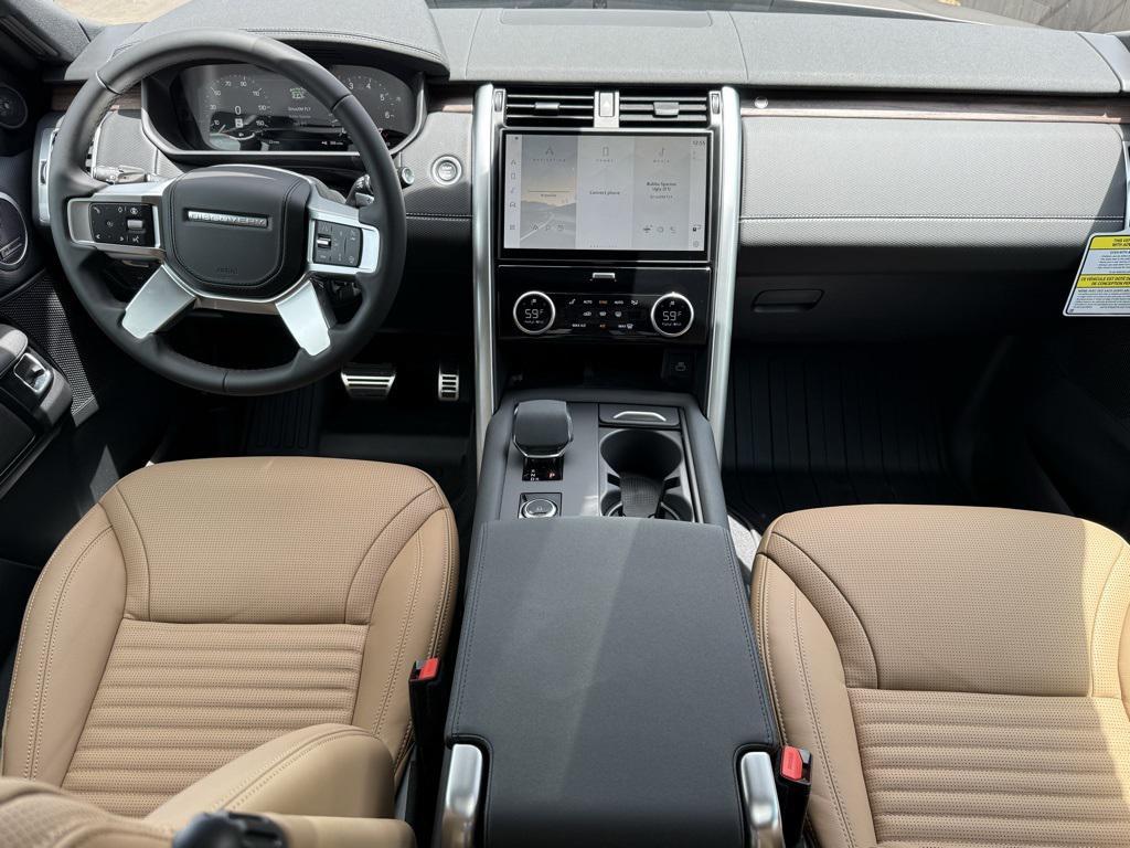 new 2025 Land Rover Discovery car, priced at $76,653