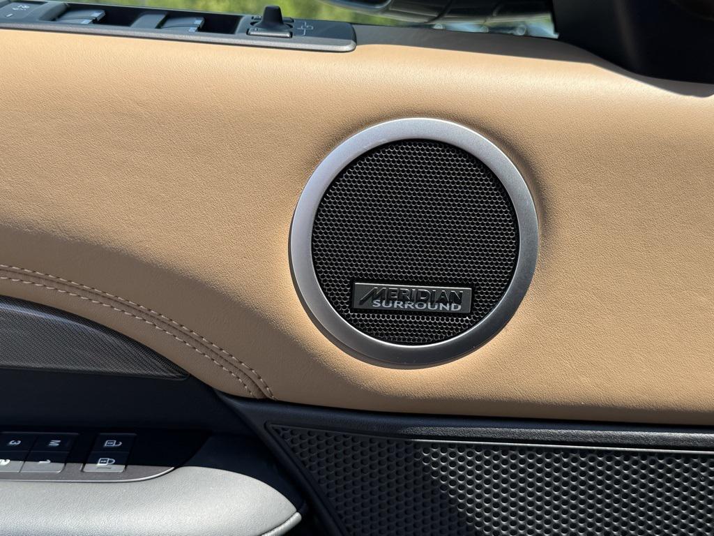 used 2023 Land Rover Discovery car, priced at $54,323