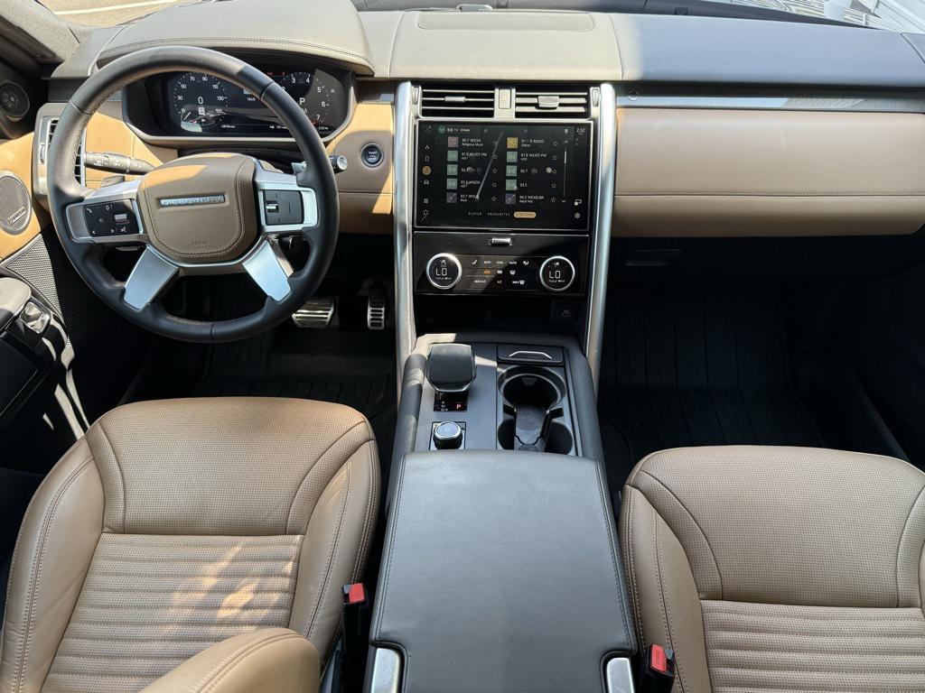used 2023 Land Rover Discovery car, priced at $54,323