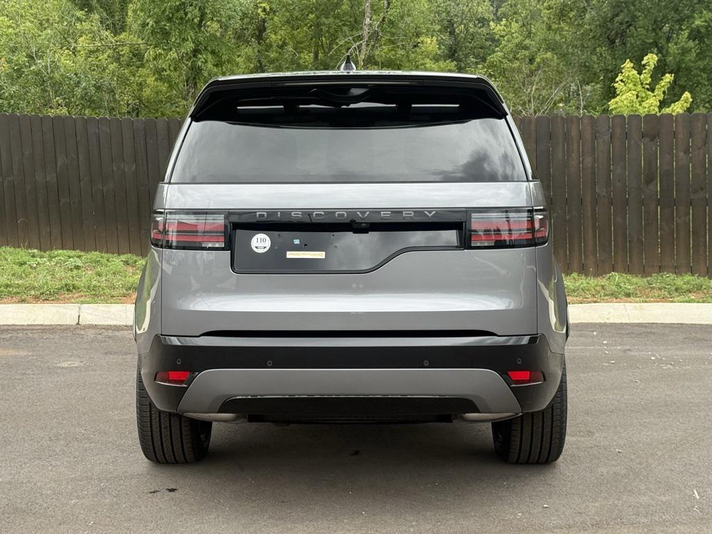new 2025 Land Rover Discovery car, priced at $80,103