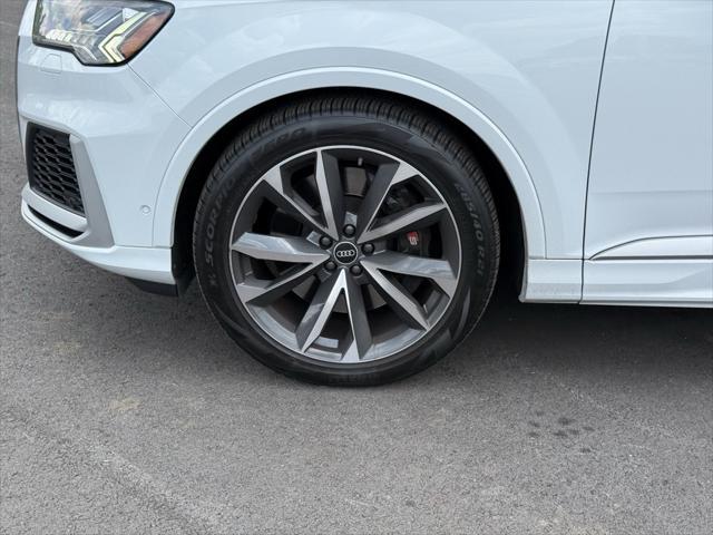 used 2022 Audi SQ7 car, priced at $59,988