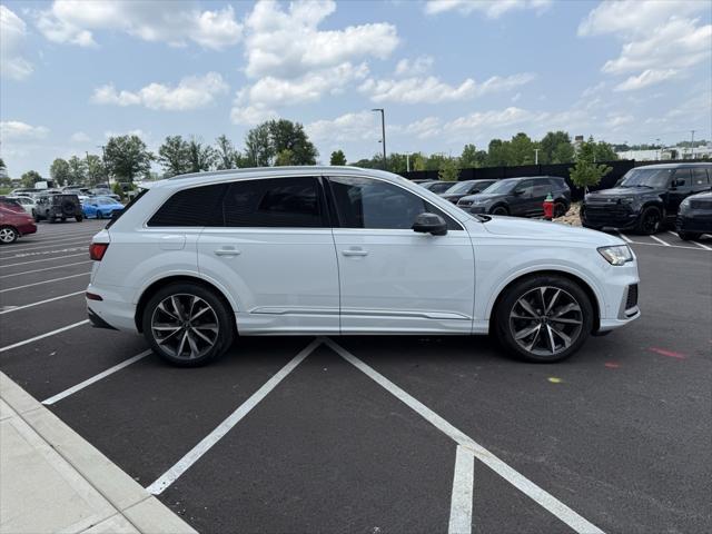 used 2022 Audi SQ7 car, priced at $59,988