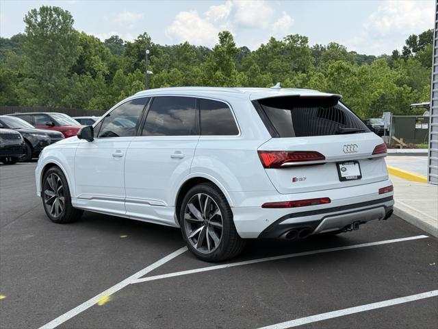 used 2022 Audi SQ7 car, priced at $59,988