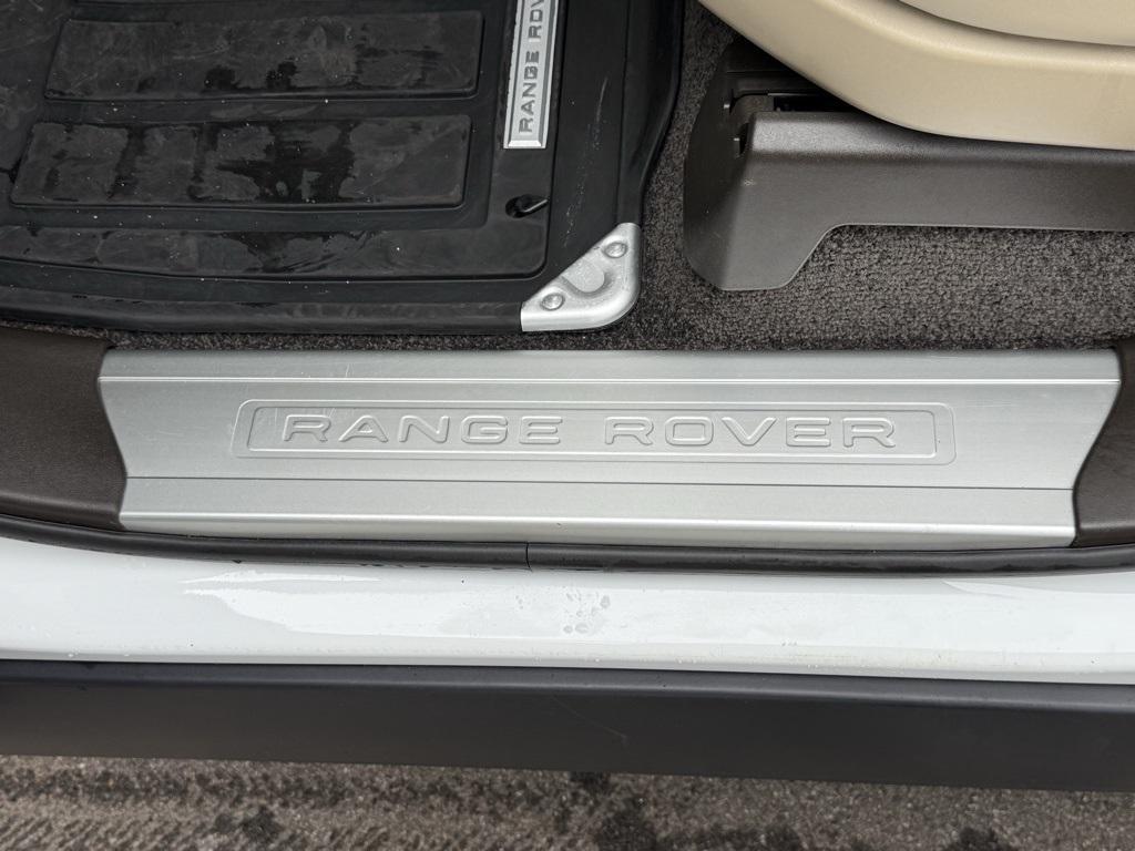 used 2022 Land Rover Range Rover car, priced at $51,823