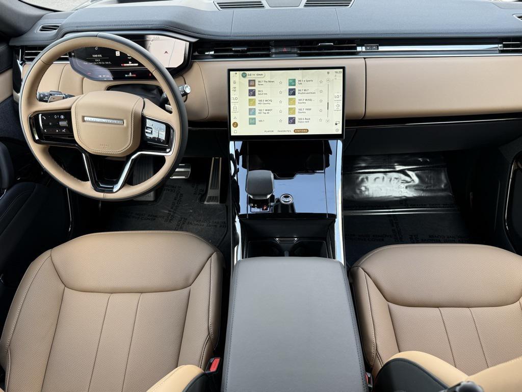 new 2025 Land Rover Range Rover Sport car, priced at $124,100