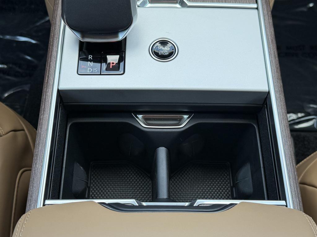 new 2025 Land Rover Range Rover car, priced at $121,000