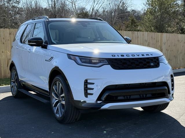 new 2025 Land Rover Discovery car, priced at $77,403