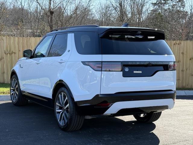 new 2025 Land Rover Discovery car, priced at $77,403