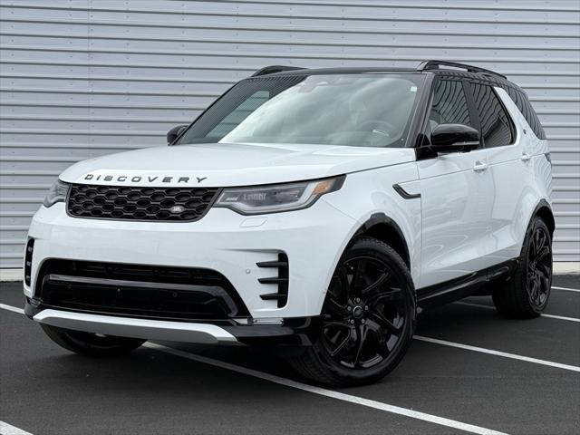 new 2025 Land Rover Discovery car, priced at $79,903