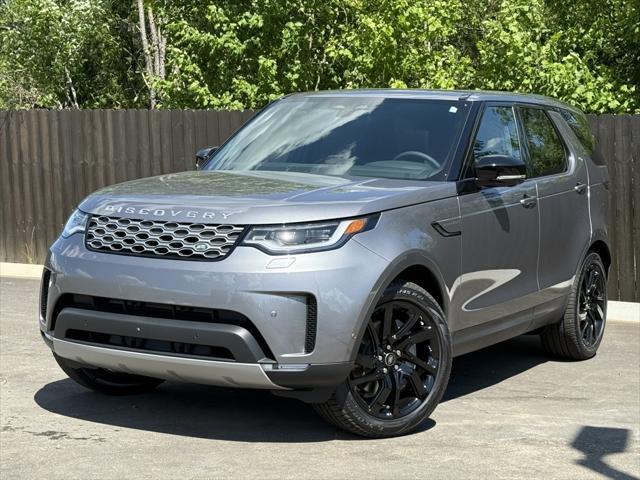 new 2025 Land Rover Discovery car, priced at $69,503
