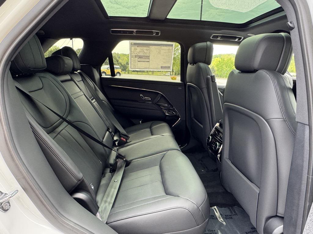 new 2025 Land Rover Range Rover Sport car, priced at $109,240