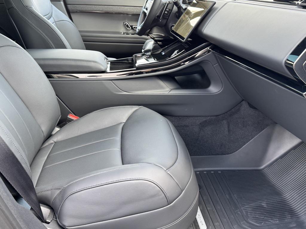 new 2025 Land Rover Range Rover Sport car, priced at $126,045