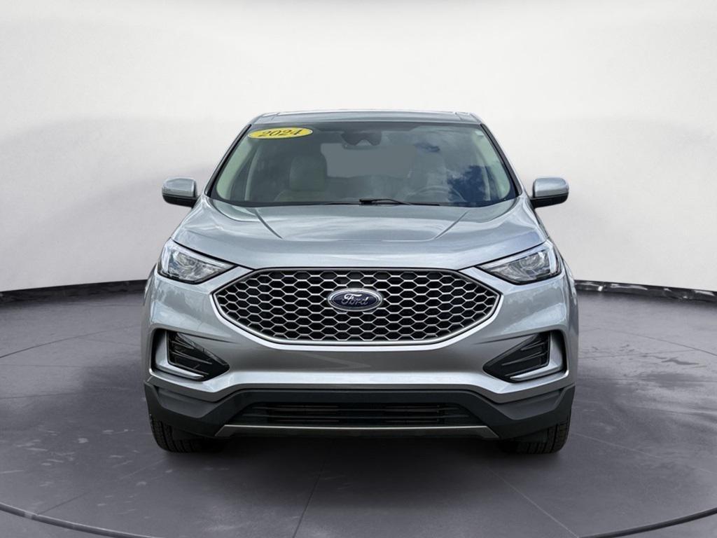 used 2024 Ford Edge car, priced at $26,923