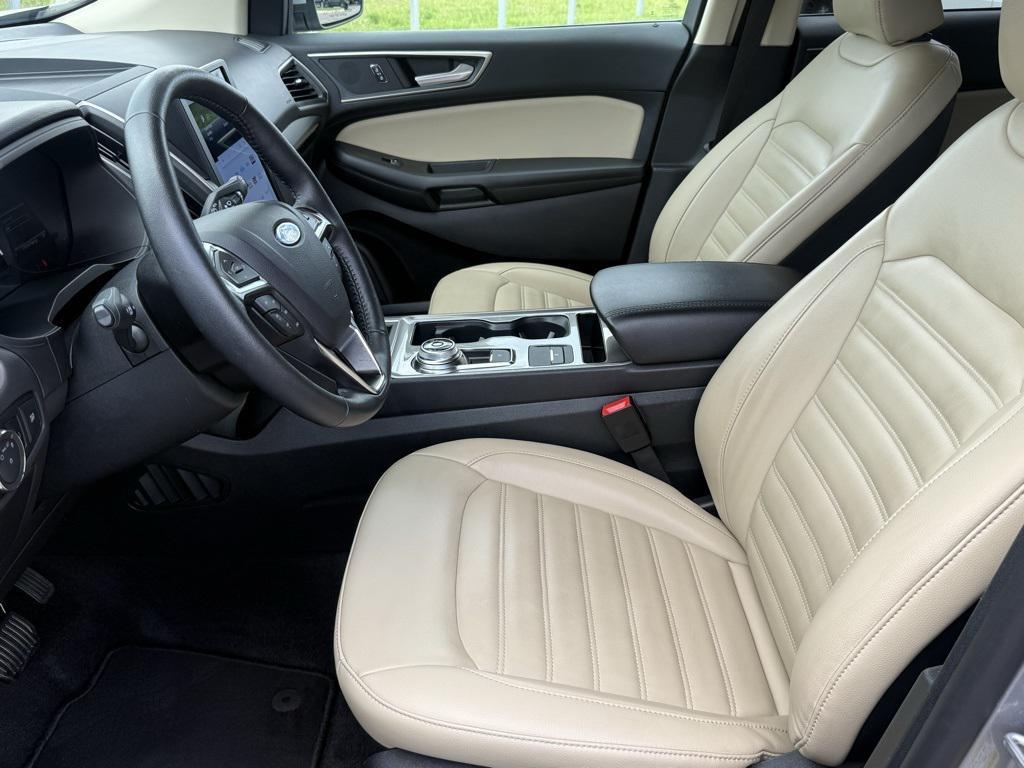 used 2024 Ford Edge car, priced at $26,923