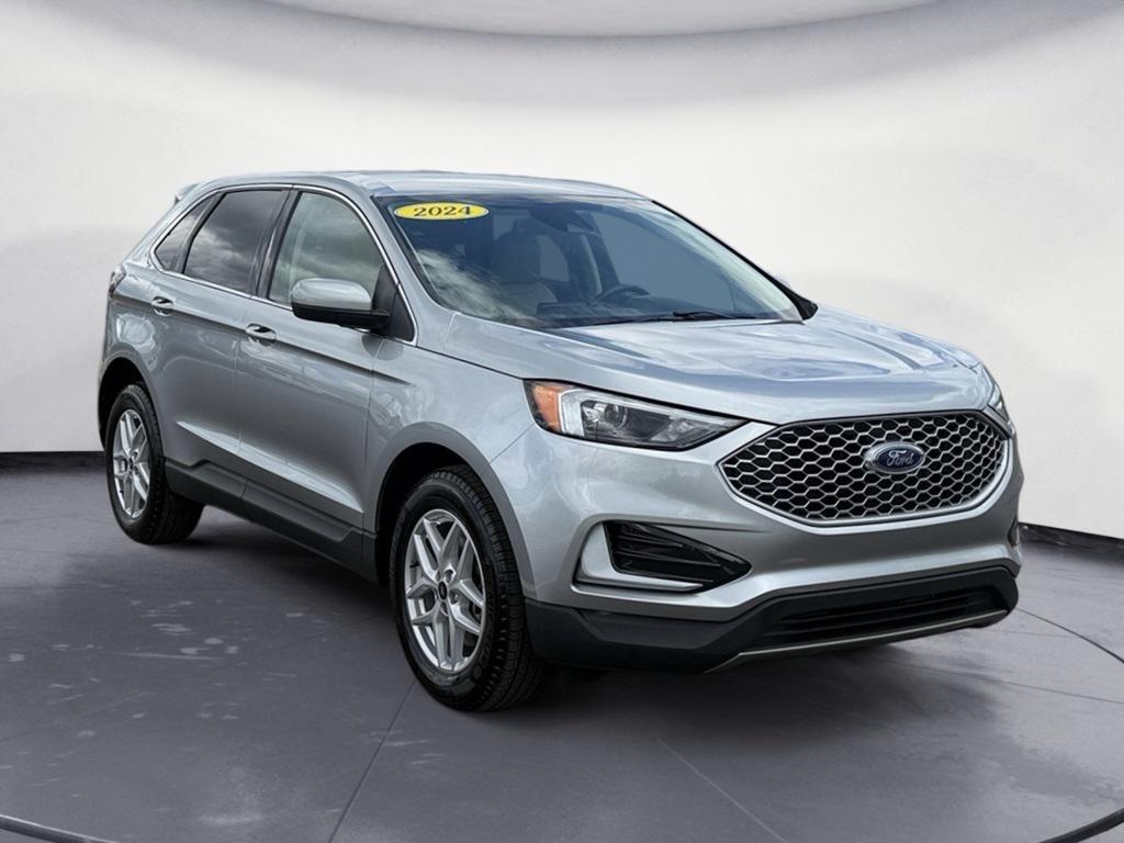 used 2024 Ford Edge car, priced at $26,923