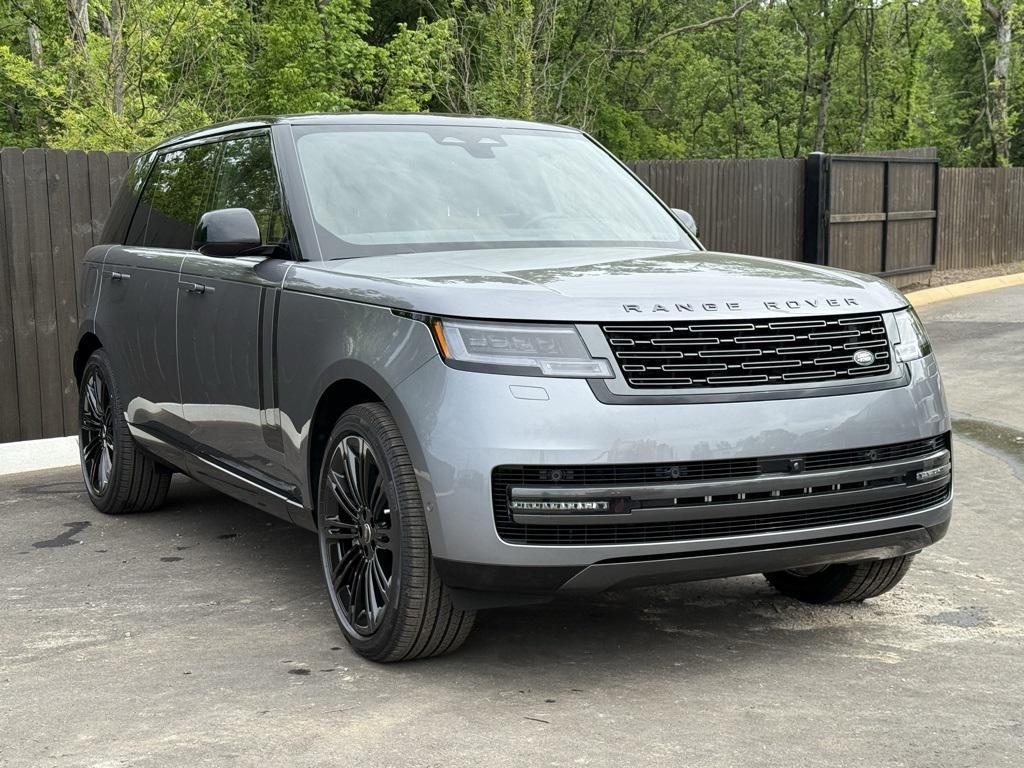 new 2025 Land Rover Range Rover car, priced at $150,985