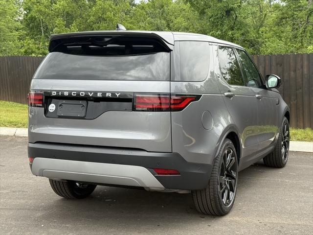 new 2025 Land Rover Discovery car, priced at $69,503