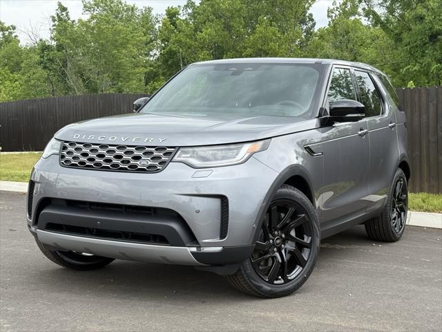 new 2025 Land Rover Discovery car, priced at $69,503