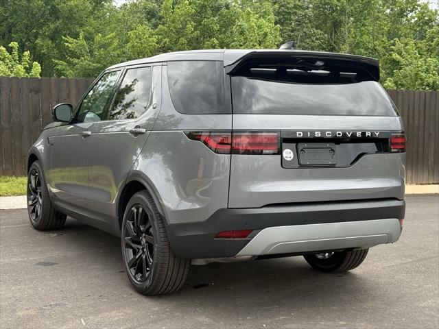 new 2025 Land Rover Discovery car, priced at $69,503