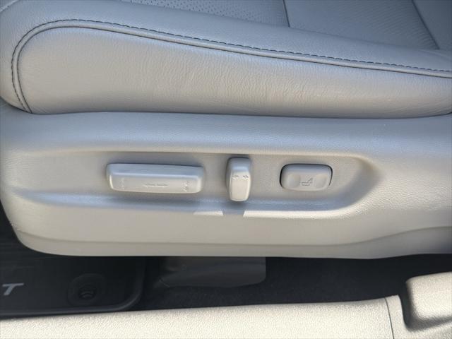 used 2025 Honda Passport car, priced at $40,988