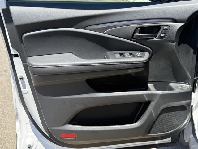 used 2025 Honda Passport car, priced at $40,988