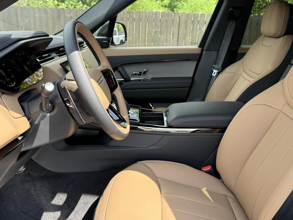 new 2025 Land Rover Range Rover Sport car, priced at $93,585