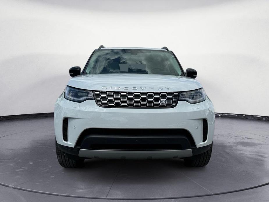 new 2024 Land Rover Discovery car, priced at $67,258