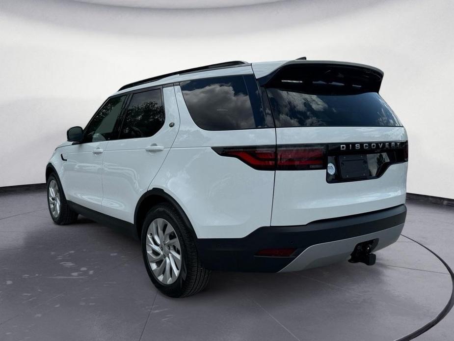 new 2024 Land Rover Discovery car, priced at $67,258