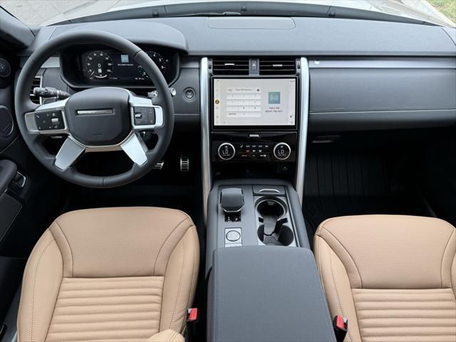 new 2025 Land Rover Discovery car, priced at $80,103