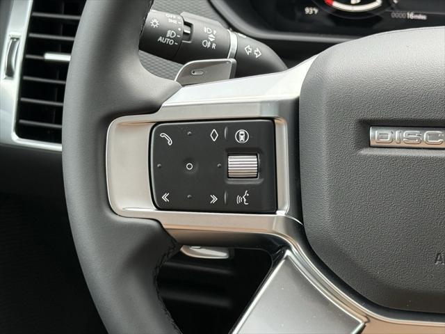new 2025 Land Rover Discovery car, priced at $80,103