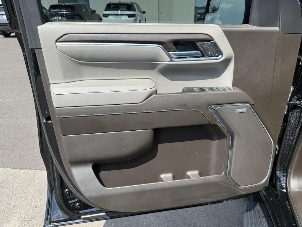 used 2023 GMC Sierra 1500 car, priced at $50,323